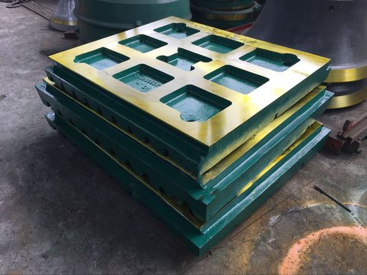 C105 C106 Jaw Plate for EN124 Standard Jaw Crusher in Ore Mining Crushing Needs