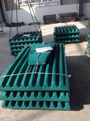 Crusher High Manganese Steel Casting Fixed and Movable Jaw Plate in All Over the World