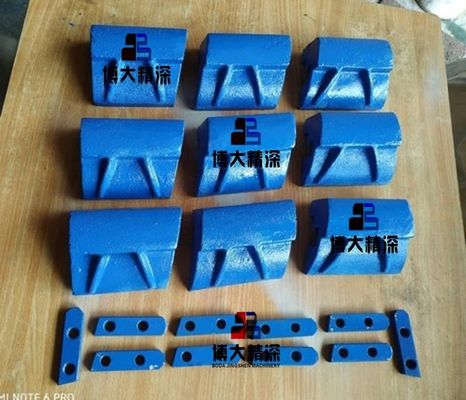 B7150 VSI Crusher Spare Parts Cavity Wear Plate for Ore Mining 10 KG Long-lasting