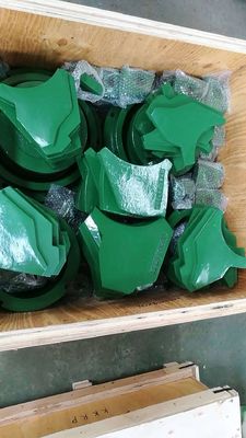 Crusher Machine Type Barmac B8150 VSI Spare Parts Upper and Lower Wear Plate for Mining