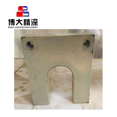 Newly Designed C200 Intermediate Plate Jaw Crusher Spare Parts for Mineral Processing