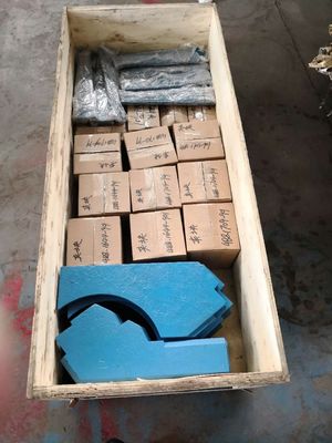 Forging Processing Type VSI Impact Crusher Wear Parts Upper and Lower Wear Plate CV129