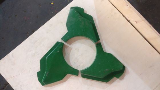 Upper/Lower Wear Plate for VSI Cone Crusher Spare Parts Casting Deburring Drilling Threading Process