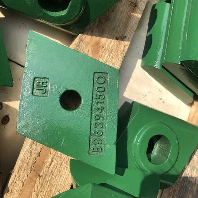 VSI Crusher Wear Parts Cavity Wear Plate Chromium Material Standard Client Specification